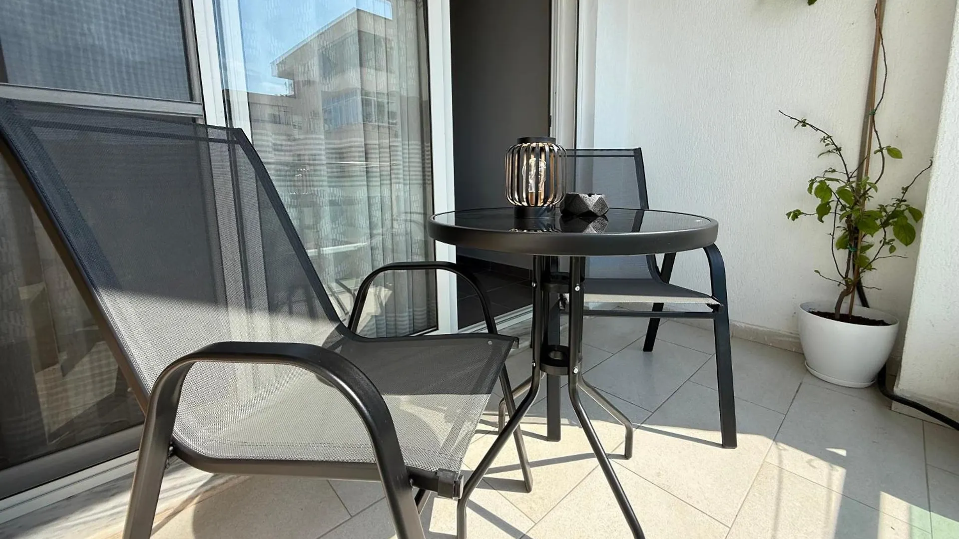 Lori'S Seaside Modern Apartment Durrës 0*,  阿尔巴尼亚